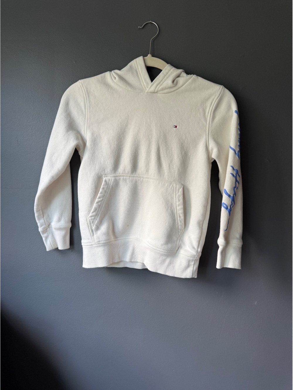 Tommy Hilfiger Kid’s Size 8 White Hoodie with Logo Sleeve Detail Size S